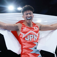 日下尚、パリ五輪レスリング男子77キロ級で金メダル獲得！