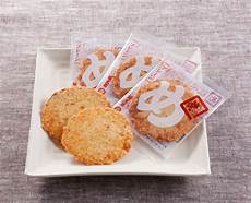 福岡名物「めんべい」に虫混入！回収の真相と対策
