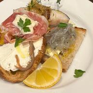 神戸市灘区の美味しい冒険！タパスとエベレストダイニングを徹底レポ