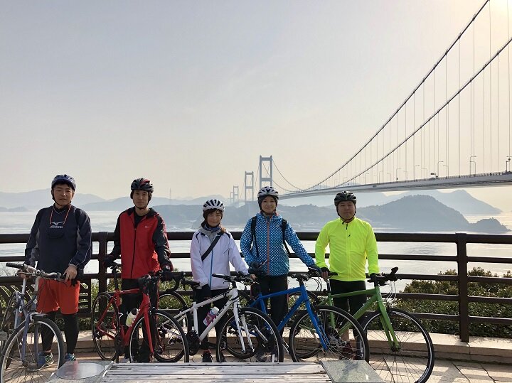 ロードバイクで行く！美しい瀬戸内の風景と舞良さんのサイクリング体験