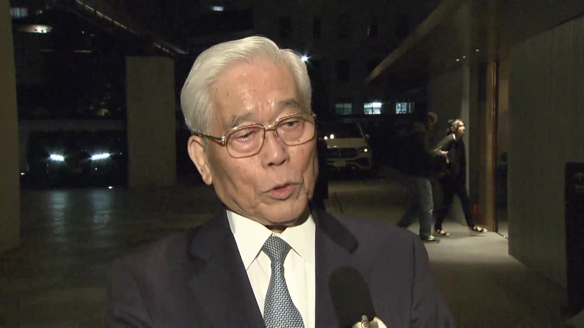 フジテレビ日枝氏、経営諮問委員会を辞任 - その背景と影響を探る