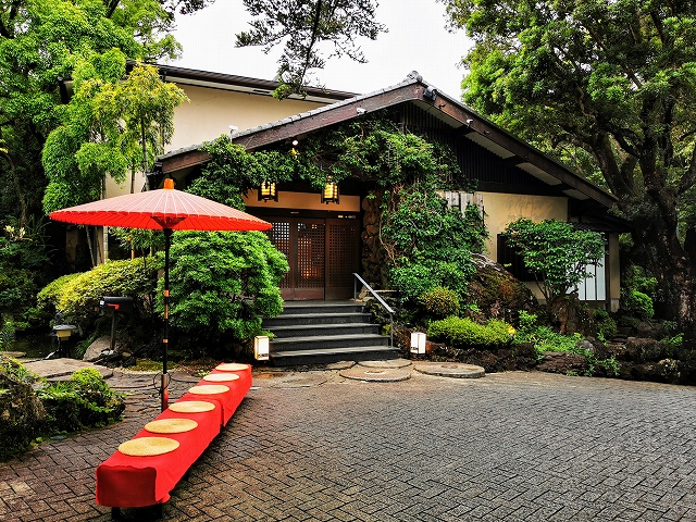 坐漁荘 5万円分クーポン（値下げ交渉可） 狭し