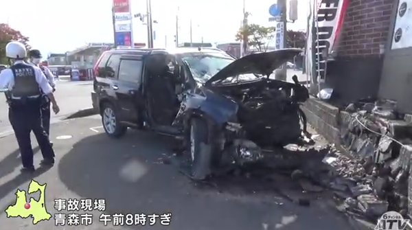 青森県でパチンコ店に突っ込んだ車の運転手、職務質問中にパトカーの追跡を振り切って事故か