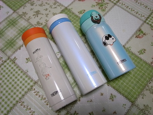 「パチ屋で水筒使って飲んでる奴は9割アルコール」←マジ？
