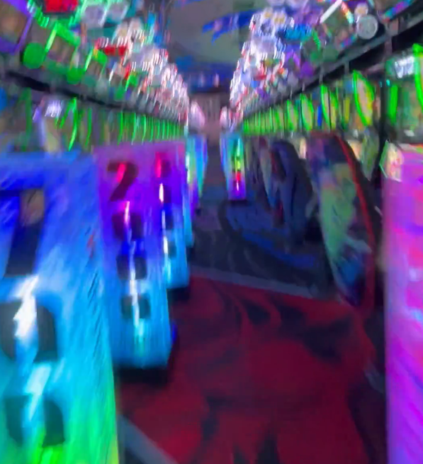 【悲報】閉店後のヴヴヴ2の結果を動画で公開した超大型ホールさん、色んな部分を叩かれて釈明する流れになってしまう