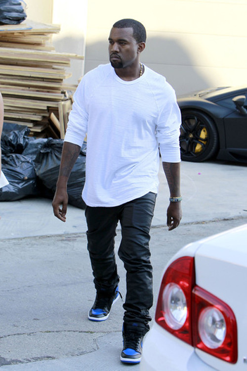 Kanye+West+Kim+Kardashian+Kanye+West+spotted+QTwW7UUtPFAl