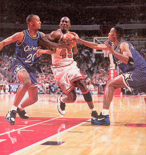 michael jordan wearing jordan 10