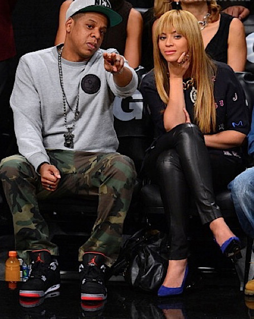 Beyonce-and-Jay-z-at-the-Nets-vs-Knicks-Game