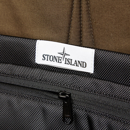 27-01-2014_stoneisland_backpack_black8