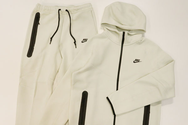 Nike テックフリース s Nike Tech Fleece Windrunner Hoodie Sz S Light Orewood Iron