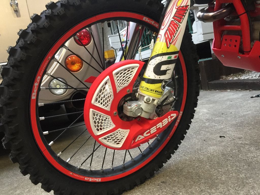 特価 BETA RR2T/RR4T リアディスクガード