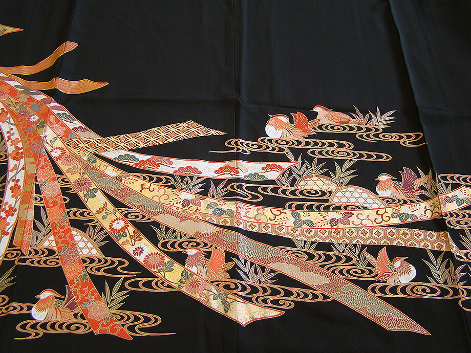 時代屋 裄67.5cm 結婚式 一越地 金彩加工染柄 黒留袖 正絹 仕立上り