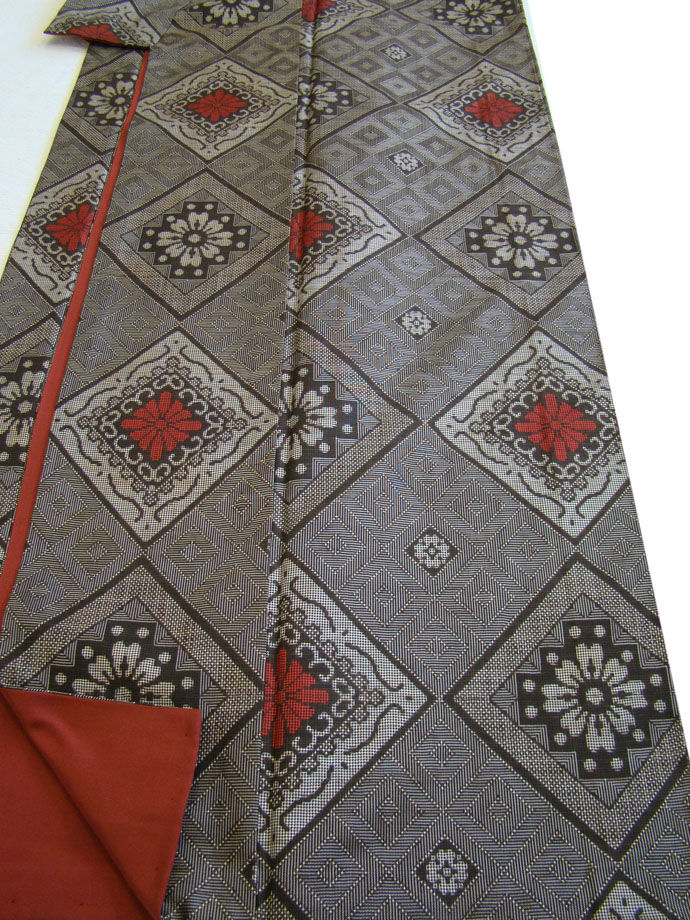 K0138 美品 逸品 稀少 龍郷 正絹 本場大島紬 K0138 美品 逸品 稀少 龍郷 正絹 本場大島紬 希少】龍郷柄 本場大島紬