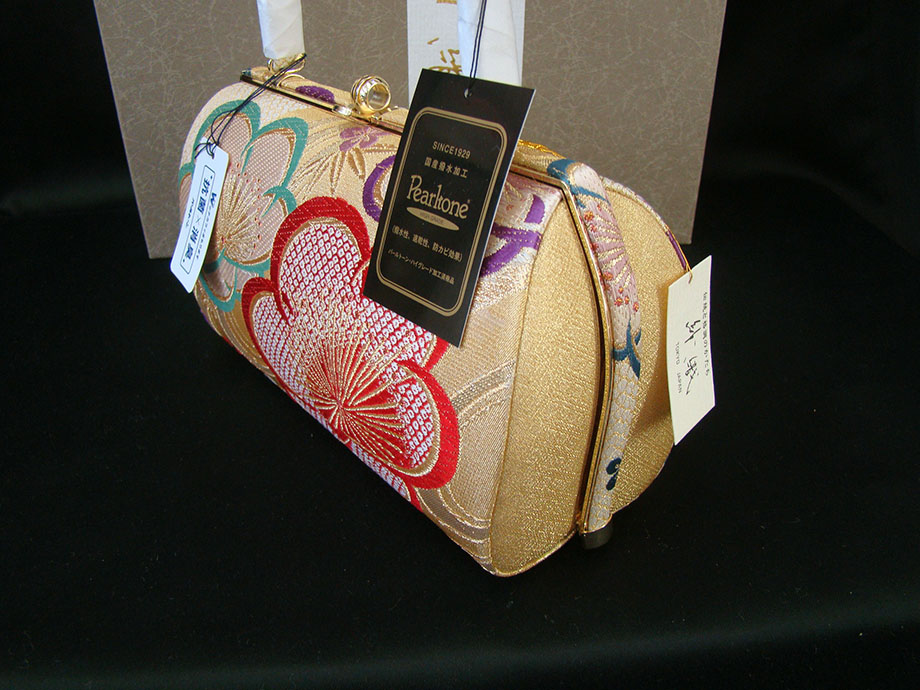 特価品 新品 紗織 振袖用 帯地 草履・バッグ セット 未使用 パールトーン加工 Ｚｓ730