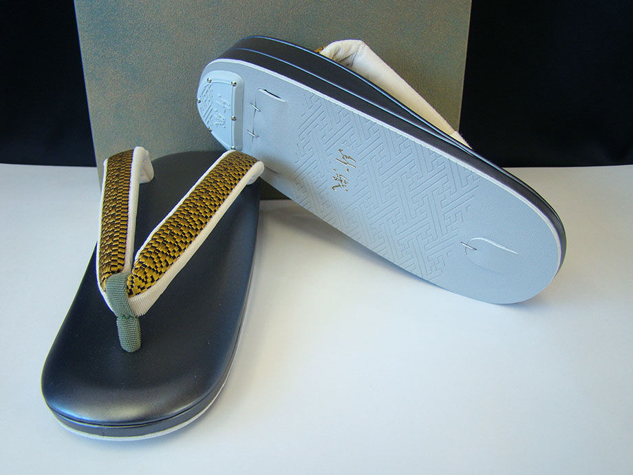 時代屋 新品 M寸 最高級 ブランド 紗織 博多織 履きやすい 小判型 草履 Zｓ716