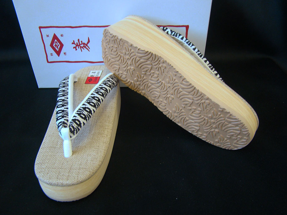 時代屋 新品 24.0ｃｍ 夏にも最適 菱屋 カレンブロッソ カフェ草履 日本製 Ｚｓ784