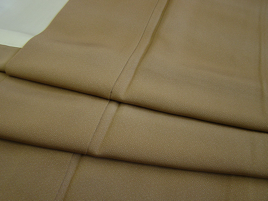 時代屋 裄67.5ｃｍ 作家物 たたき染 無地 小紋 正絹 未使用 仕付糸付 袷 丸に笹竜胆 156ｃｍ～162cm KK513