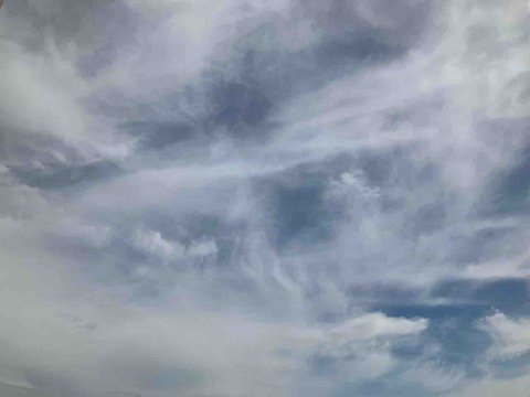 今日の空