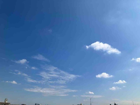 今日の空