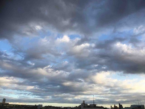 今日の空模様