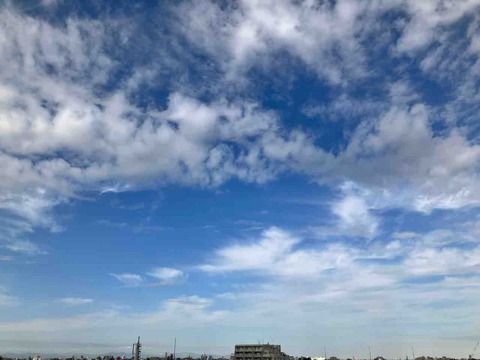 今日の空
