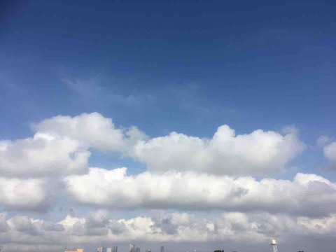 今日の空模様