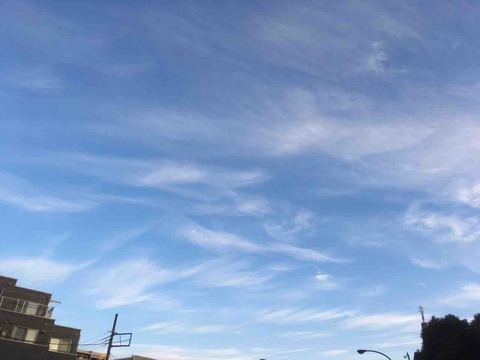今日の空