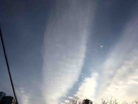 今日の空