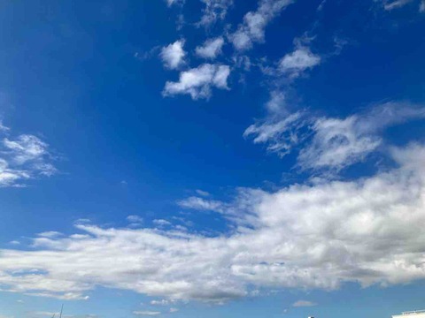 今日の空