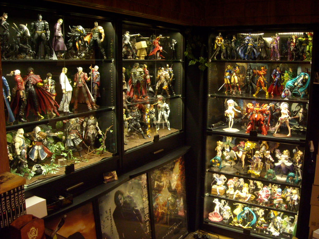 フィギュアケースまとめブログ