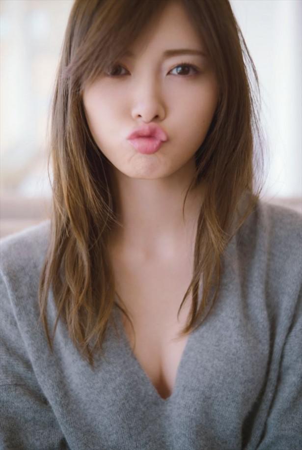 衝撃画像 乃木坂46 白石麻衣 まいやん ニット姿にメガネが色っぽい アイドルちゃんねる 衝撃画像 乃木坂46 白石麻衣 まいやん ニット姿にメガネが色っぽい アイドルちゃんねる