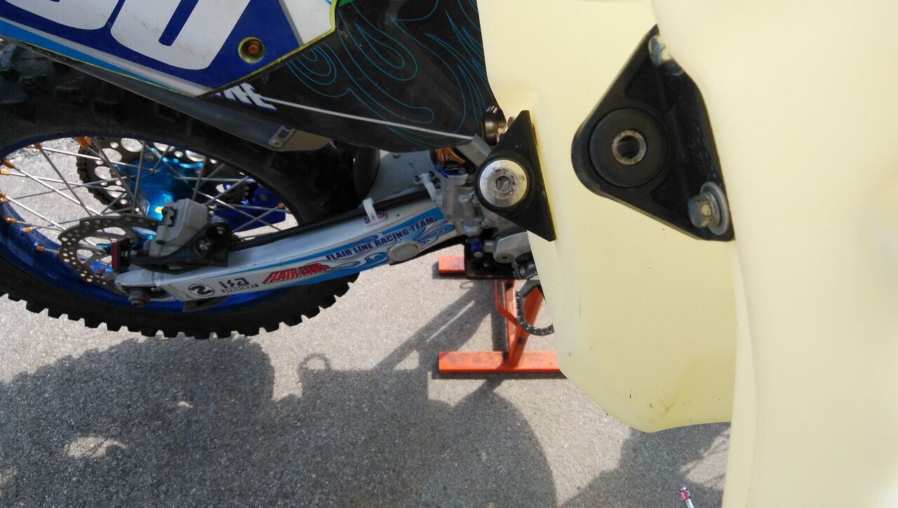 YZ125X、250X 2023年 IMS ビックタンク : フレアライン店長のblog YZ125X、250X 2023年 IMS ビックタンク : フレアライン店長のblog