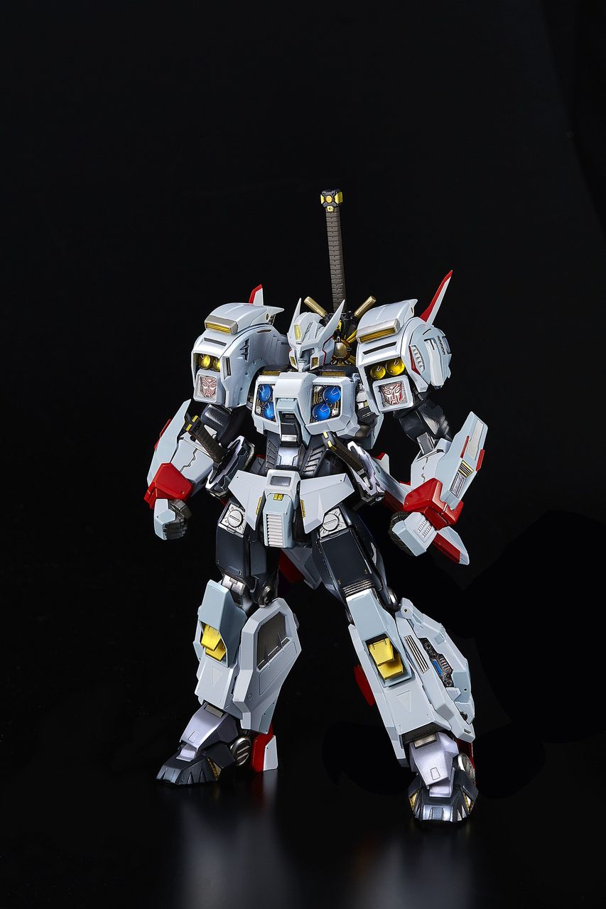 Flame Toys 鉄機巧トランスフォーマー IDW ドリフト 未開封新品 Flame Toys 鉄機巧トランスフォーマー IDW ドリフト 未開封新品