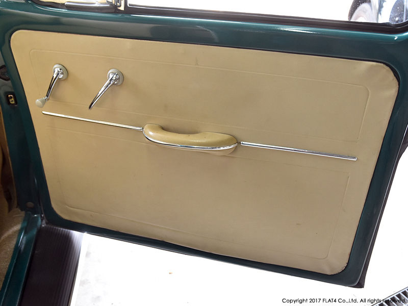 空冷ビートル ドアパネル オリジナル 空冷 VW ビートル 内張り