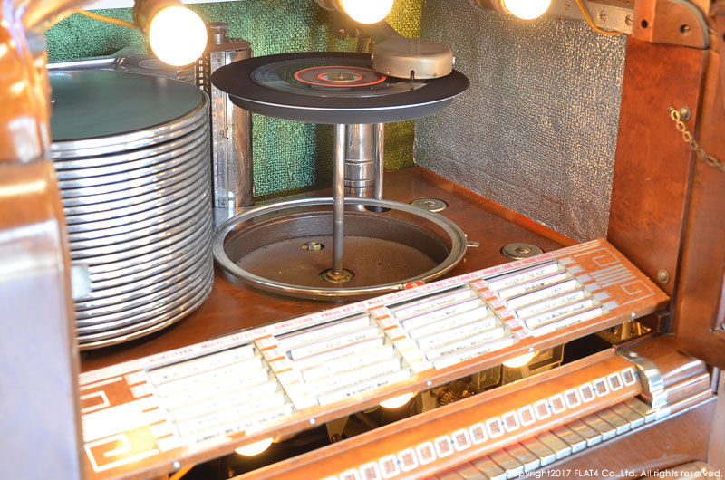 期間限定セール✰木製ジュークボックスショップBARレトロjukebox