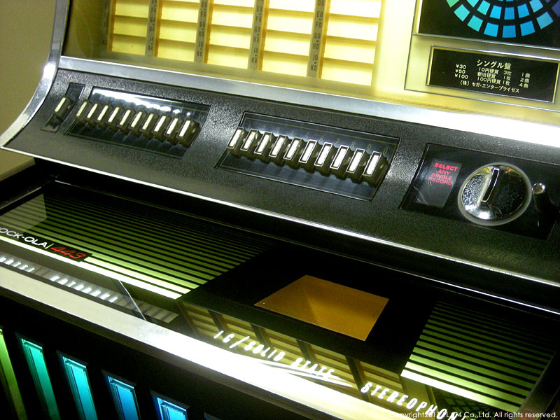 □VINTAGEジュークボックス2台が完成致しました! : Today's FLAT4 □VINTAGEジュークボックス2台が完成致しました! : Today's FLAT4