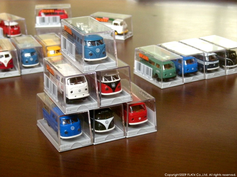 □BREKINAモデルカーのディスプレイ術 : Today's FLAT4