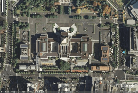 国会議事堂　フクロウ