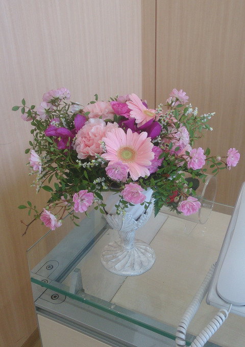 ツルバラアレンジ