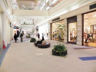 1F_aisle