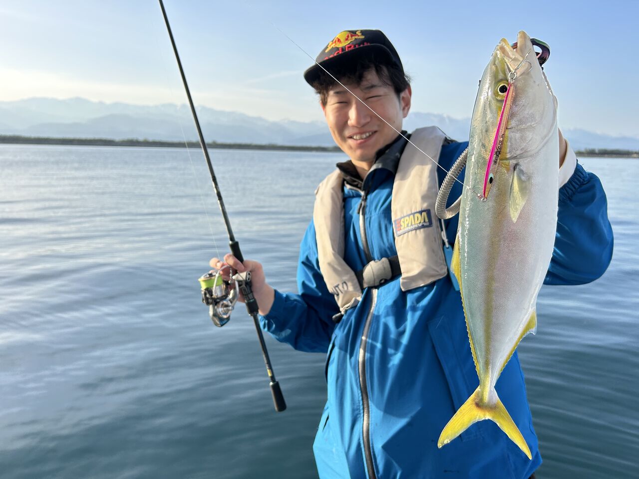 詳細】富山湾、座布団ヒラメ来てます、80UP×2 !!!5/5 詳細】富山湾、座布団ヒラメ来てます、80UP×2 !!!5/5