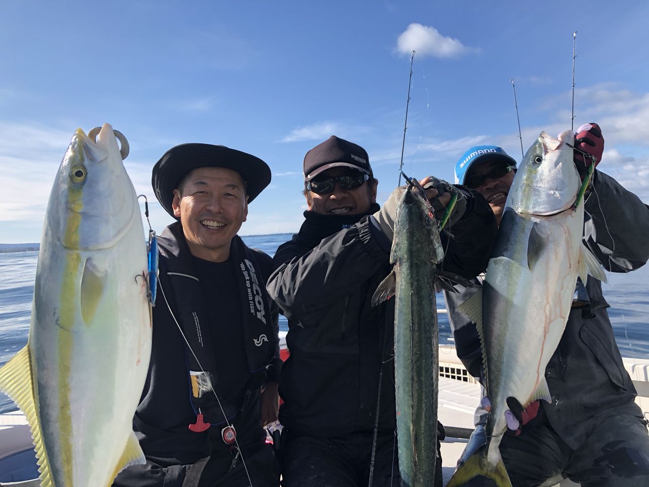 富山の寒ブリジギング シーズン到来 フラッター日誌