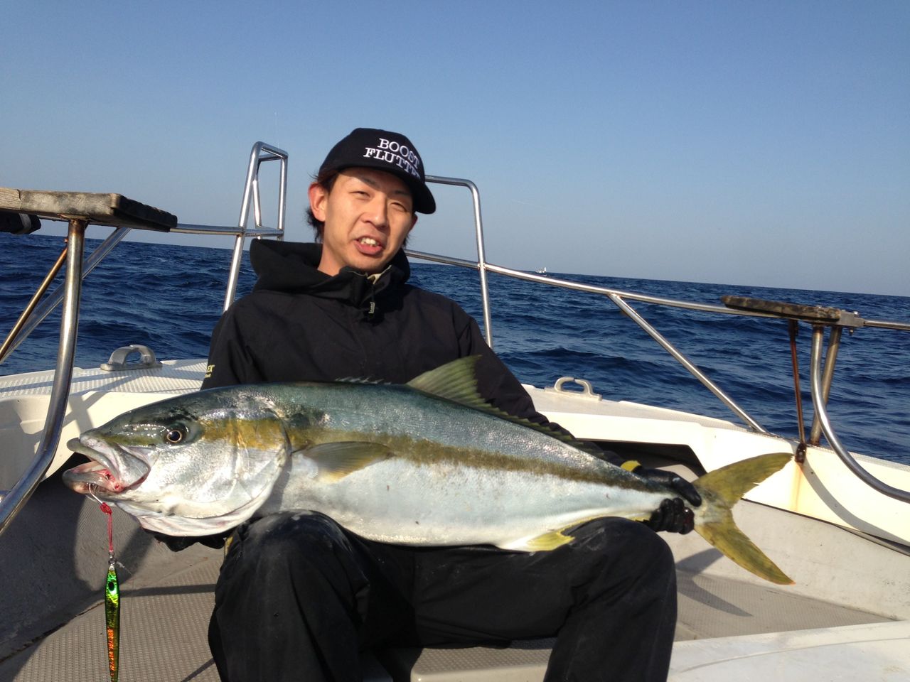 速報 ヒラマサ 1cm 15kg フラッター日誌