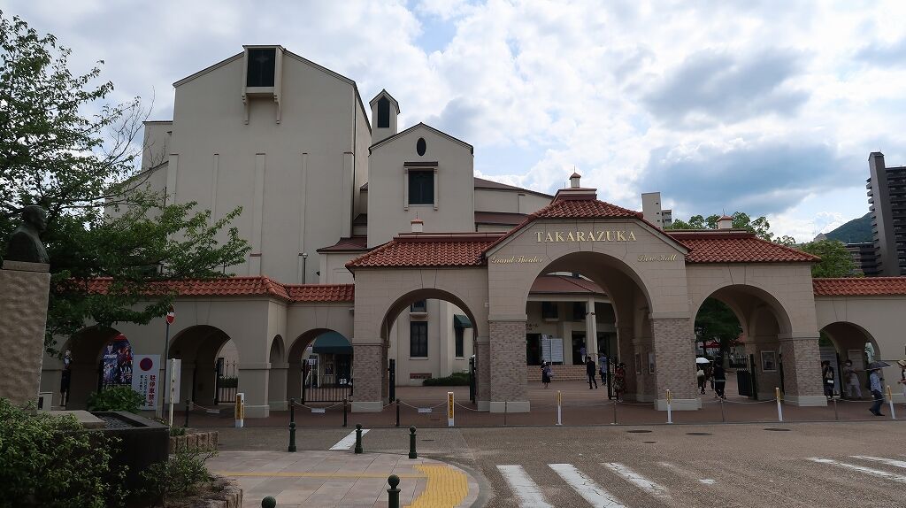 かげきしょうじょ 聖地巡礼 フラバーのふらふらアニメ聖地巡礼 かげきしょうじょ 聖地巡礼 フラバーのふらふらアニメ聖地巡礼