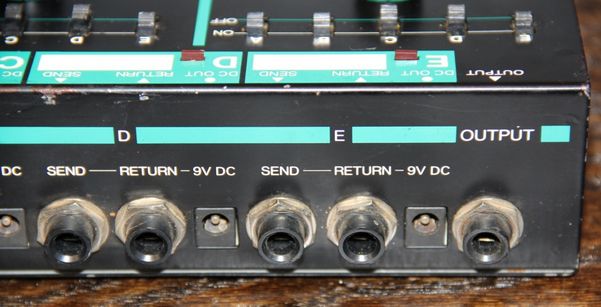 ARIA APB-5 スイッチャー もう一度使いたい、AriaのAPB-5 : 背中にアブラビレ！？