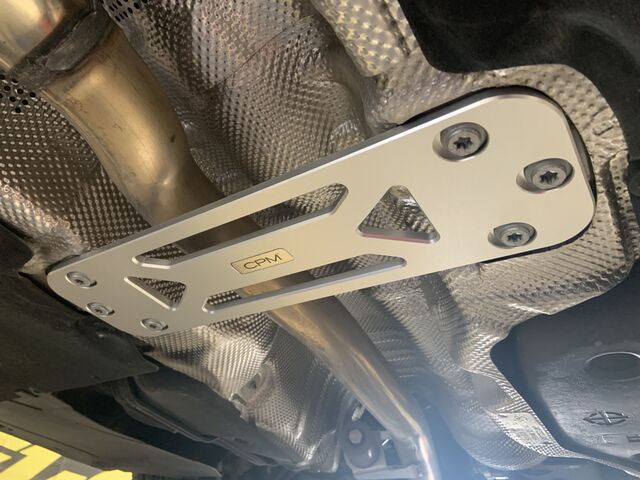 BMW F20にcpmロアレインフォースメント : FOBLOG（fob-schrank blog）