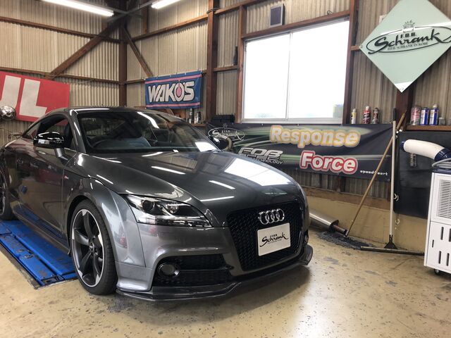 Audi tt 8j салон