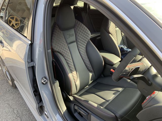 AUDI RS3×RECARO PRORACER RMS : FOBLOG（fob-schrank blog）