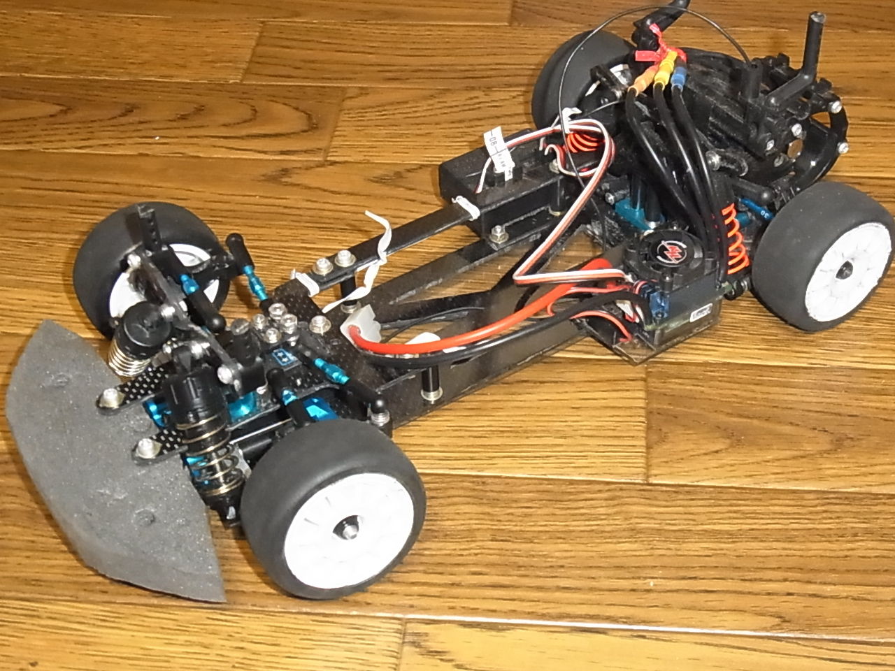 M06 メンテナンス ① : RCカー(自作)のすゝめ! M06 メンテナンス ① : RCカー(自作)のすゝめ!