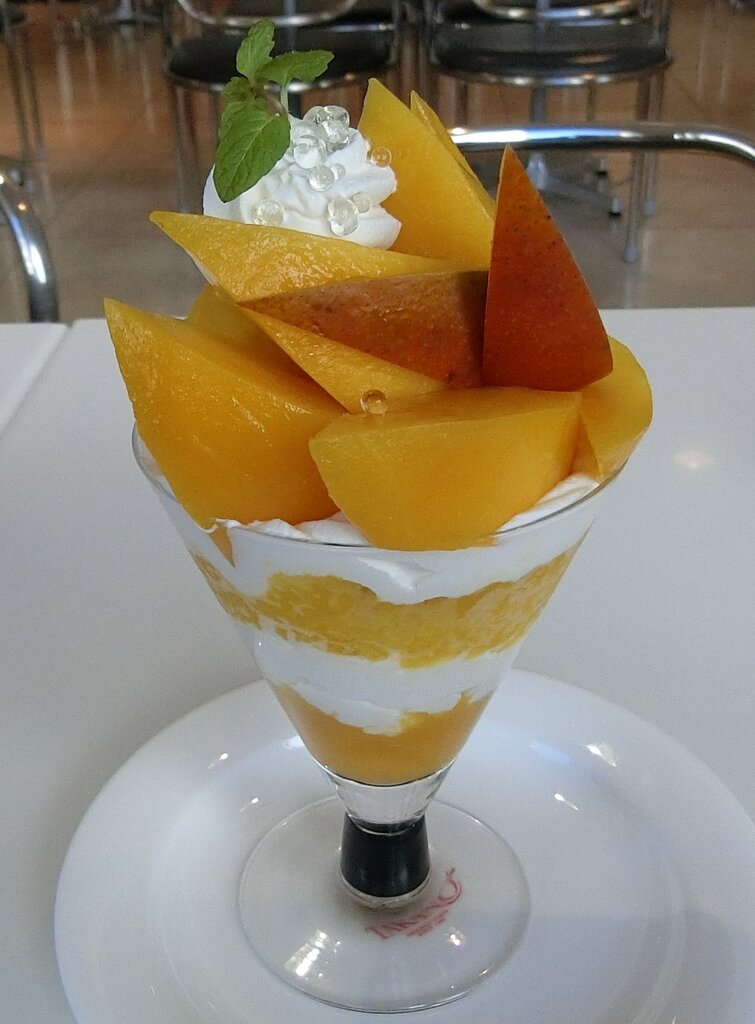 1月限定 ペルー産マンゴーを使ったパフェ 新宿 ぶらり ふらり西やら東やら 美味しいもの探し2nd
